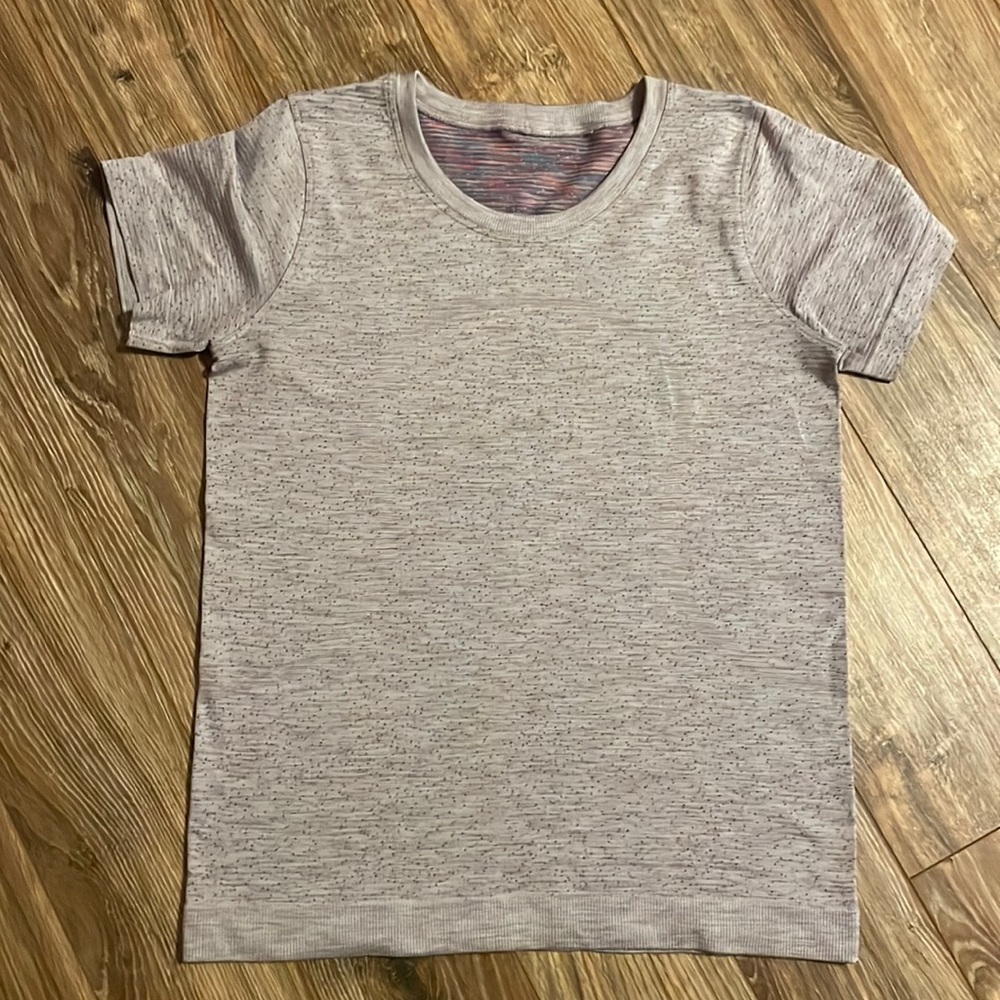 Lululemon Swiftly Relaxed Short Sleeve T-Shirt